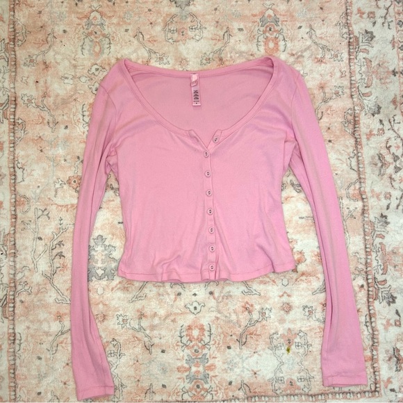 SKIMS Tops - Skims logo pj top